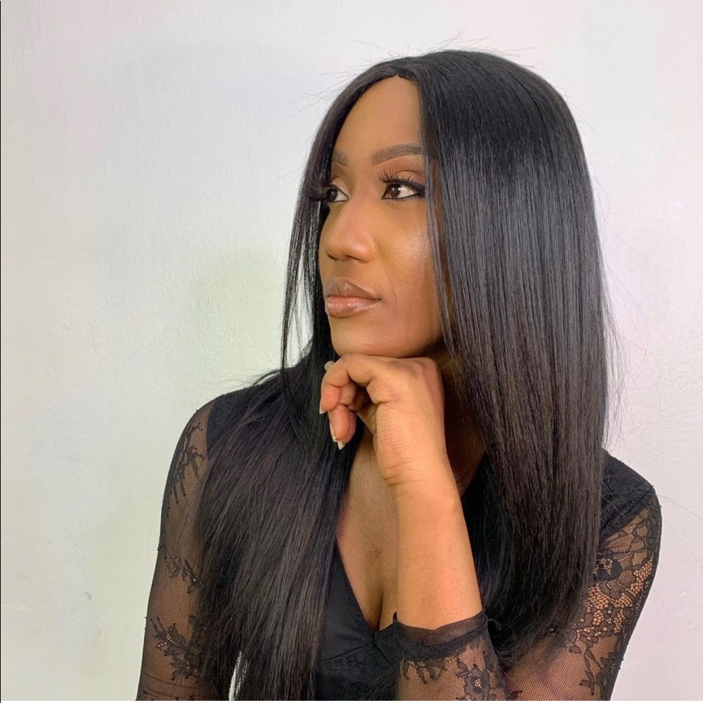 Human blend wig - Picture 5 of 11